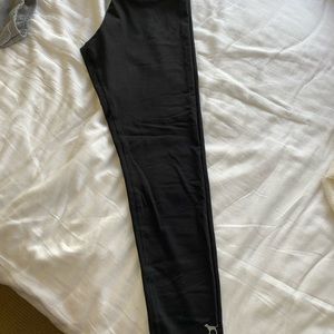 Pink high waist leggings